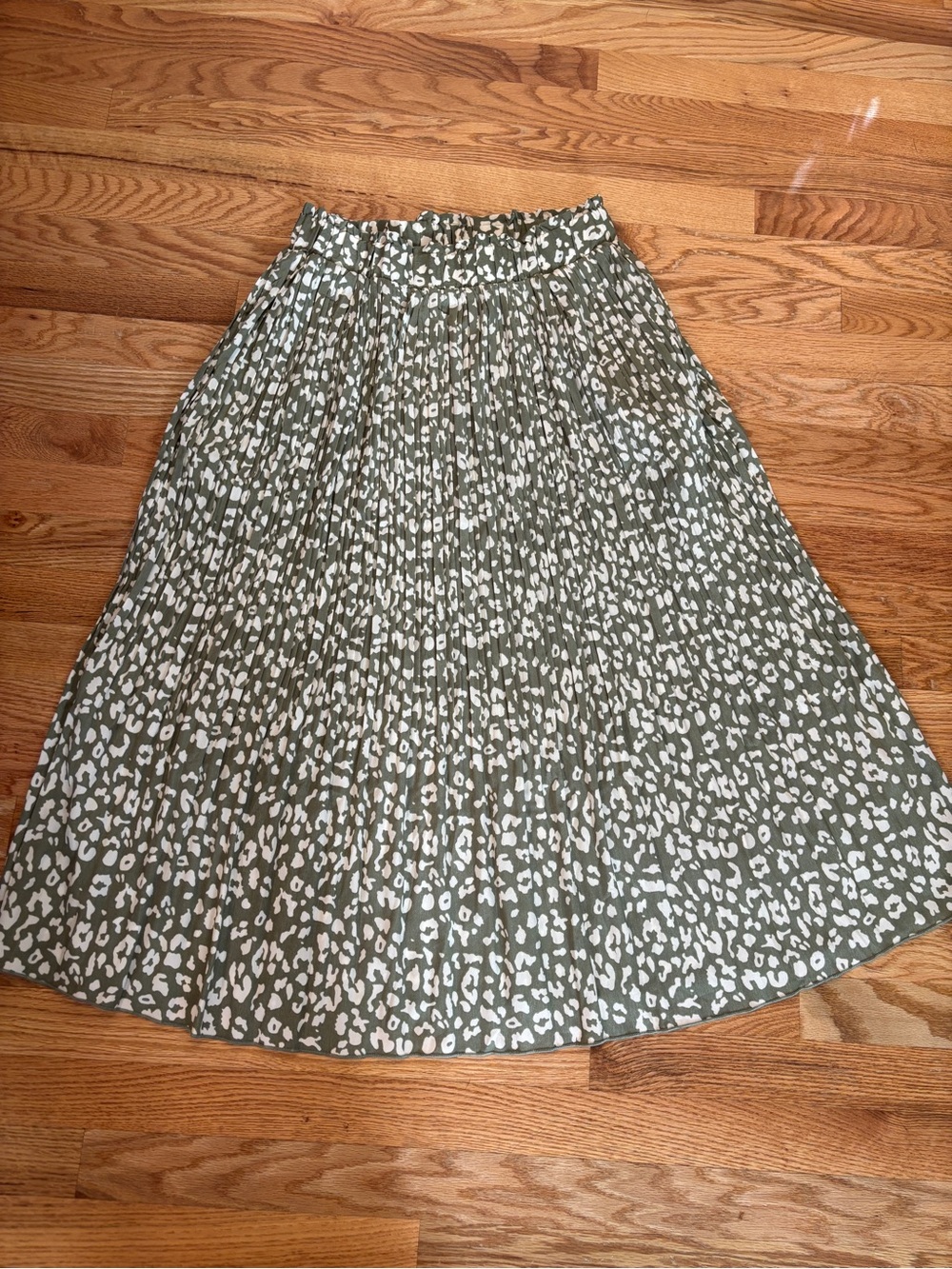 Olive Green Animal-Print Pleated Midi Skirt